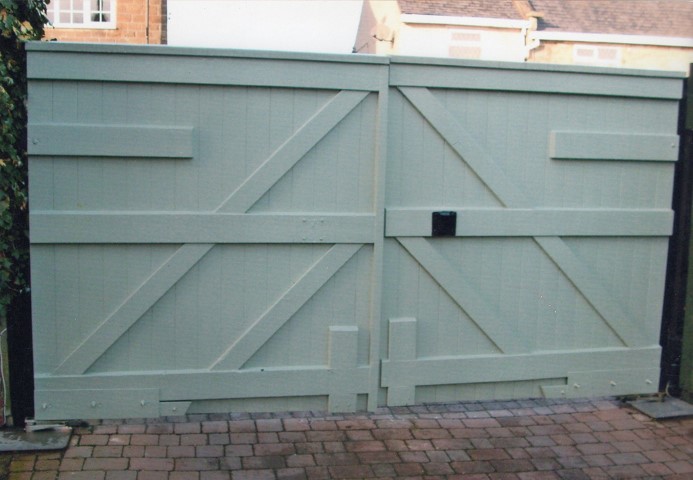 RSW Electrical and Gate Automation testimonial - Gate Installation